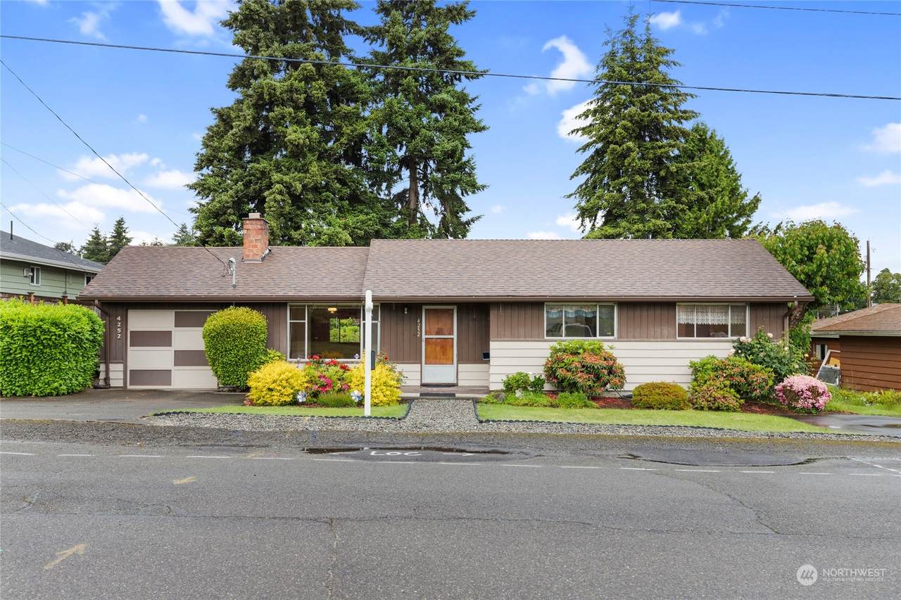 4252 183rd Street - Photo 1