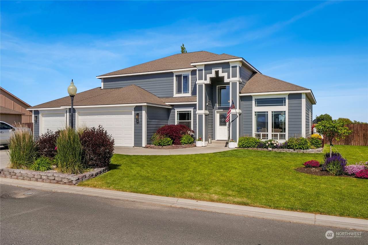 89 Scenic Drive - Photo 1