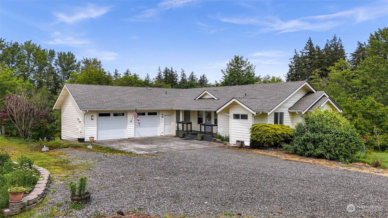 2940 Grandview Road - Photo 1