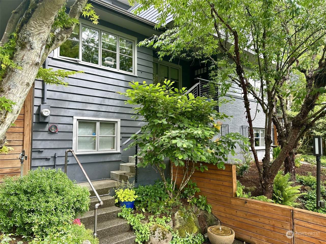 8418 46th Avenue - Photo 1