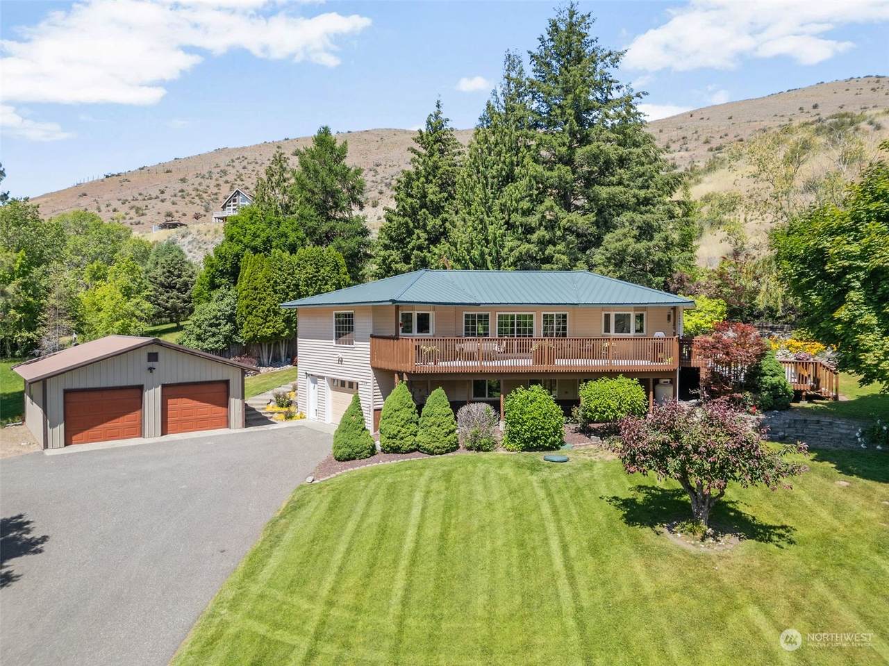 3184 Hedding Street - Photo 1