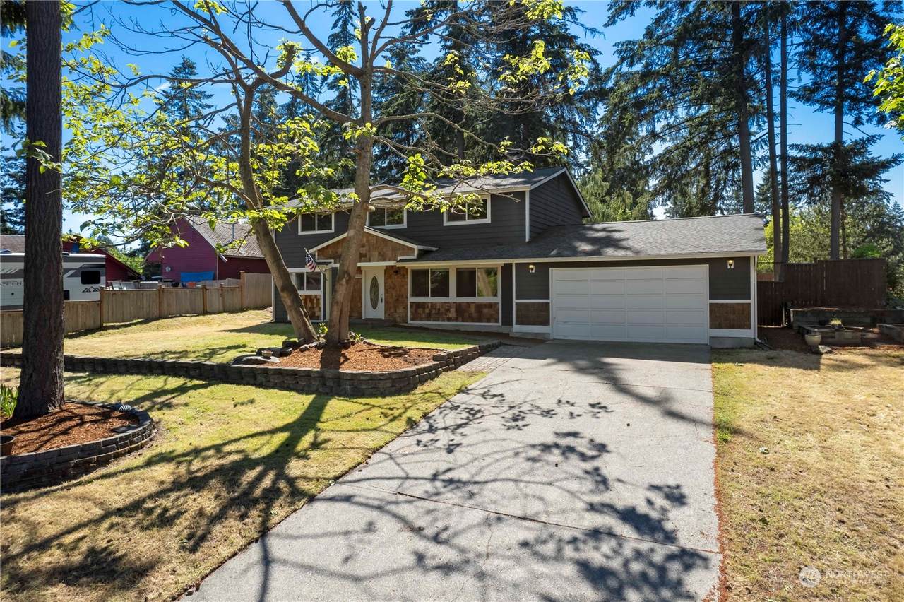 2823 Nisqually View Loop - Photo 1