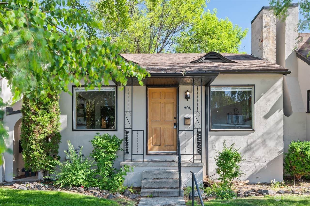 400 1st Street - Photo 1