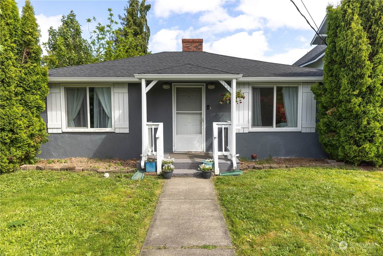 1423 54th Street - Photo 1