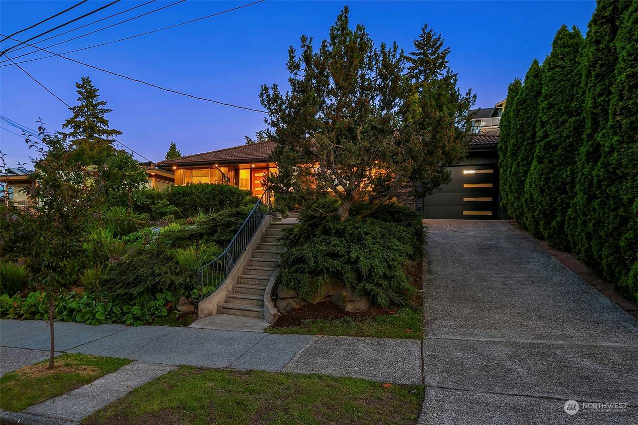 5209 Alaska Street - Photo 1
