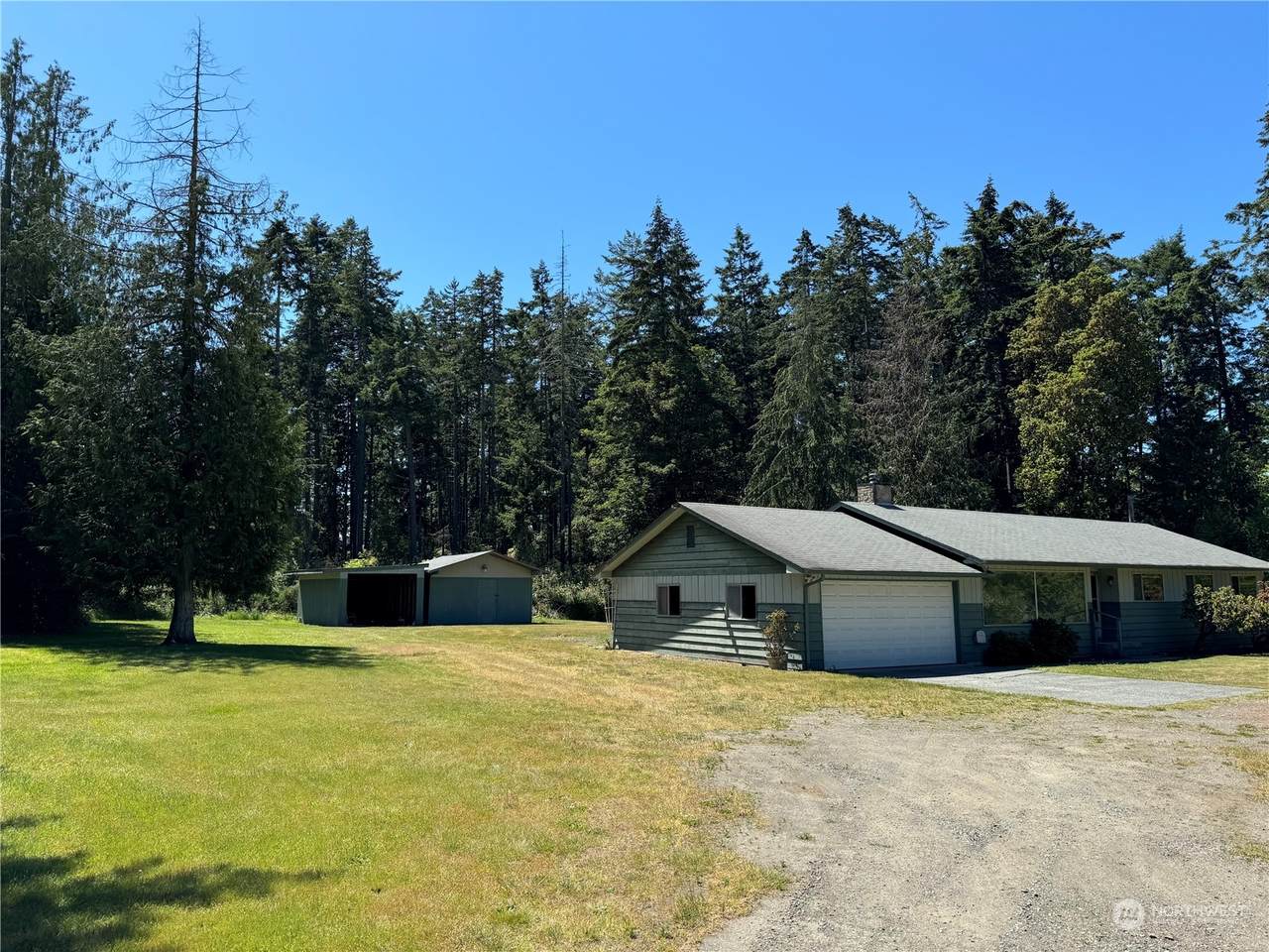 812 Masters Road - Photo 1