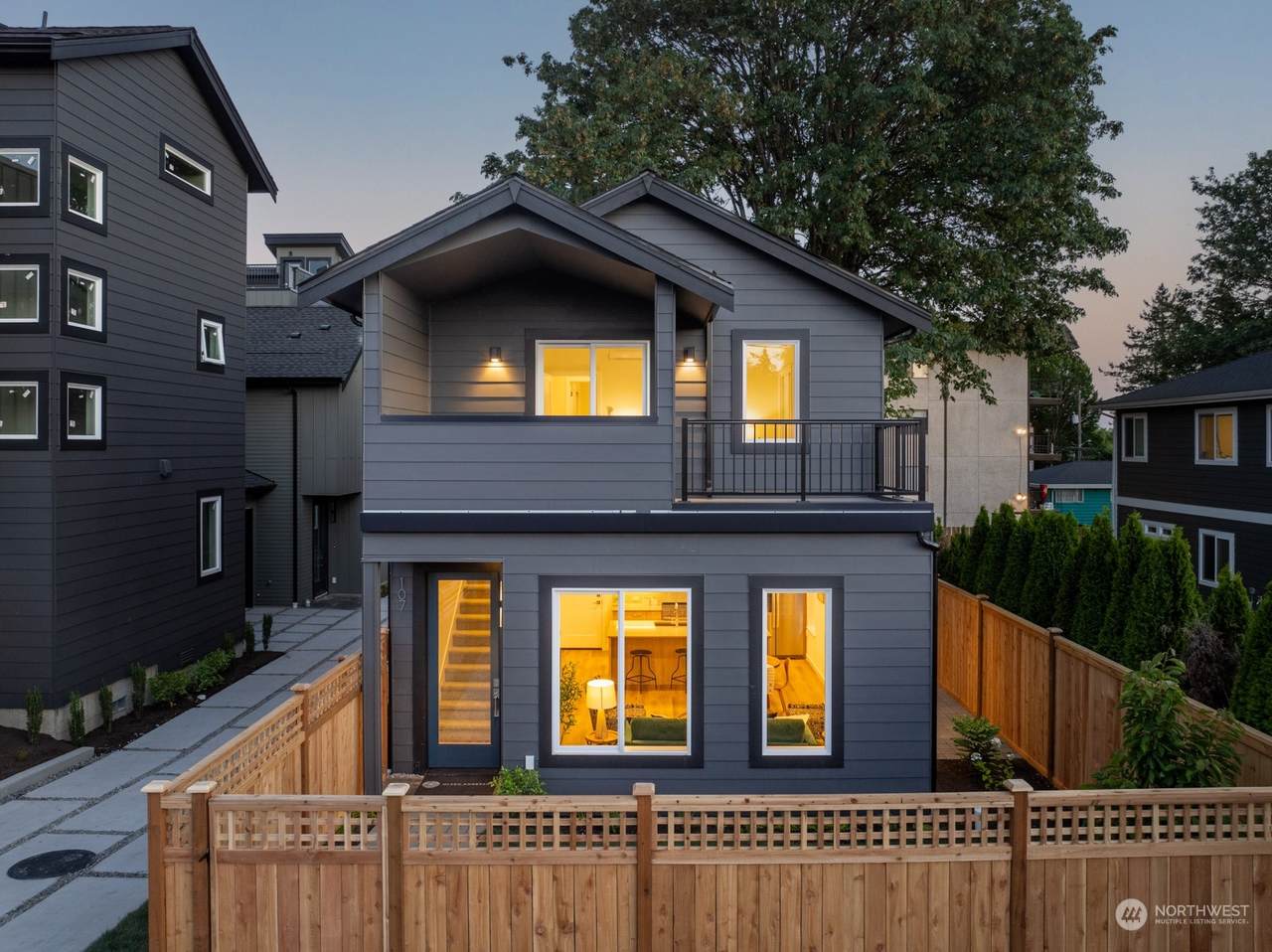 107 105th Street - Photo 1