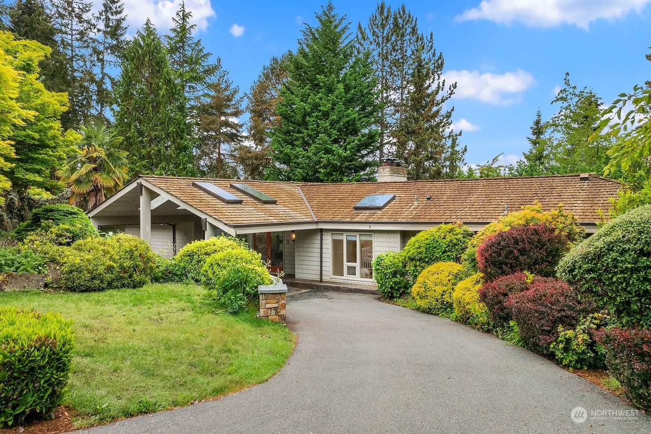 2111 86th Avenue - Photo 1