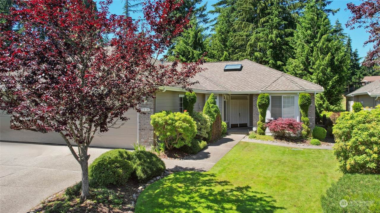 7026 Prestwick Lane - Photo 1