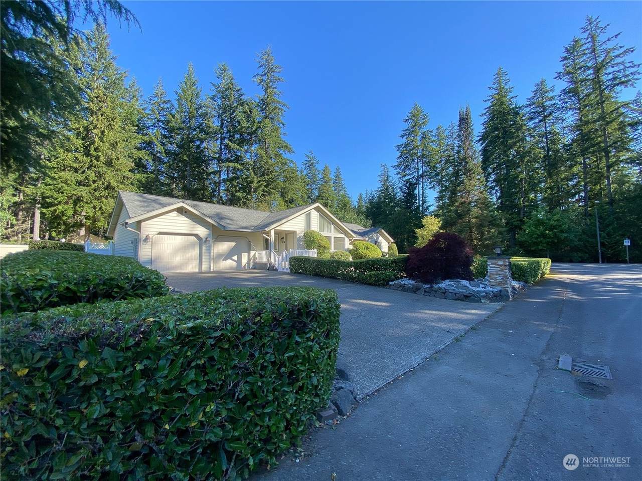6431 Pullman Place - Photo 1