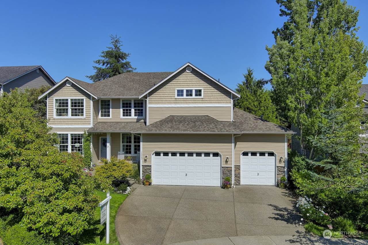 13797 195th Drive - Photo 1