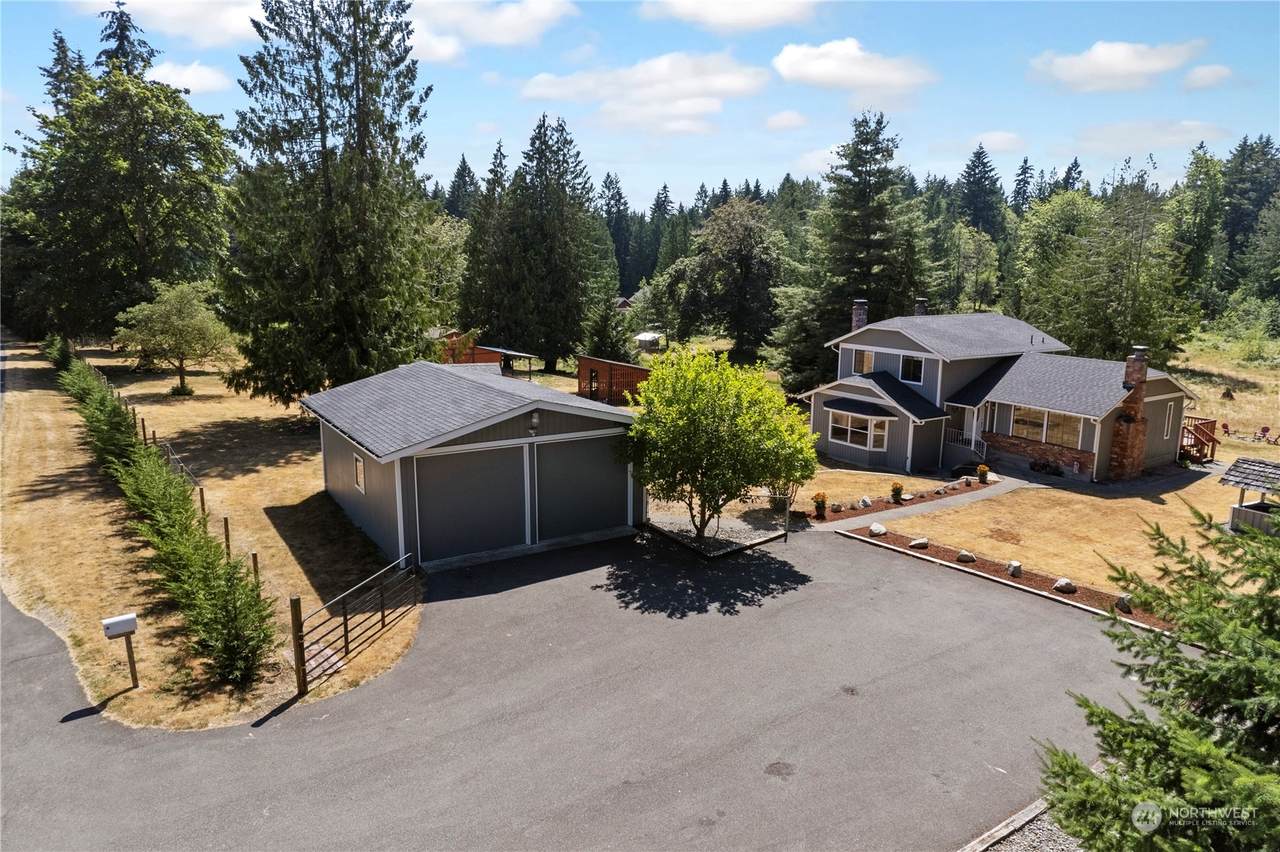 22010 154th Avenue - Photo 1