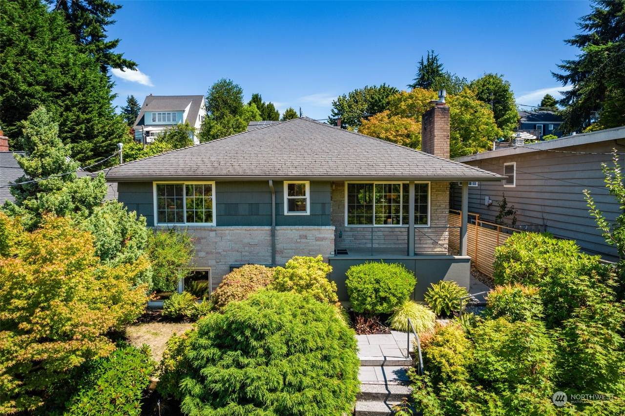 3812 32nd Avenue - Photo 1