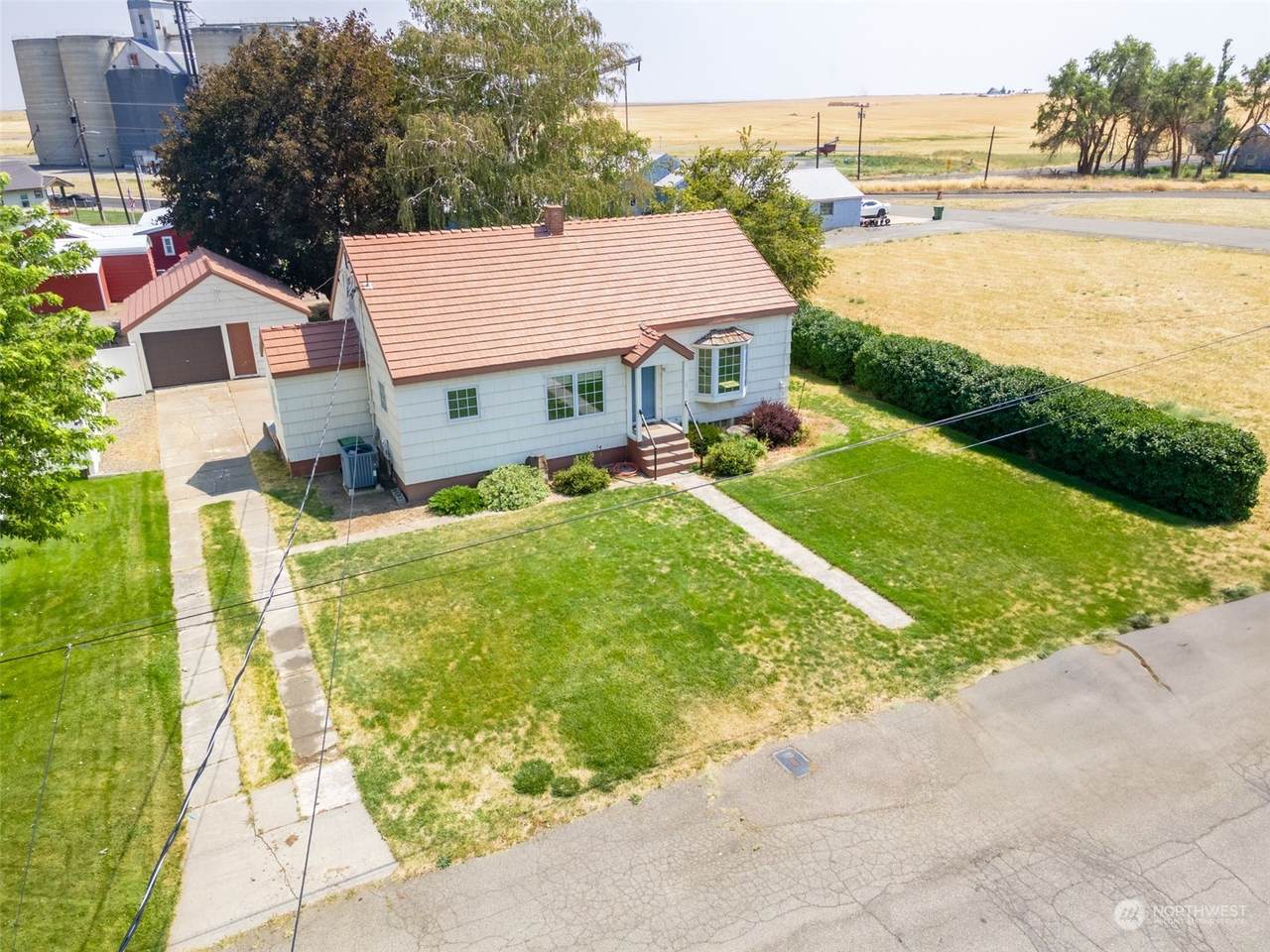 15 Walnut Street - Photo 1