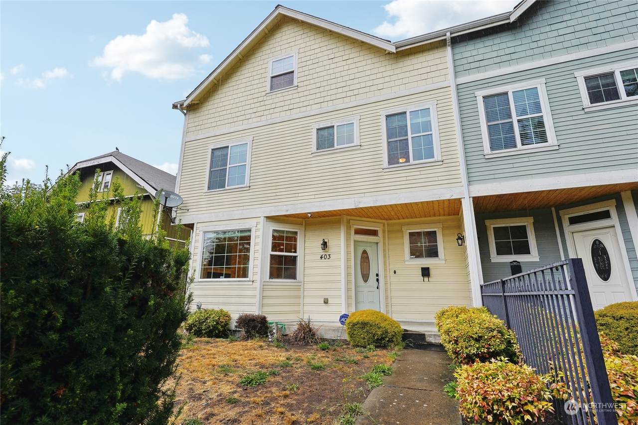 403 I Street - Photo 1