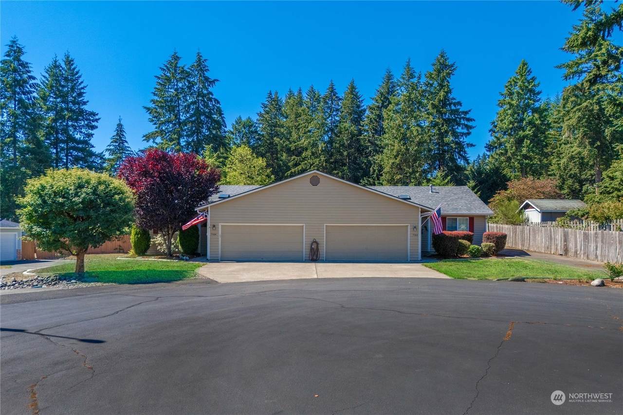 7102 163rd Street - Photo 1