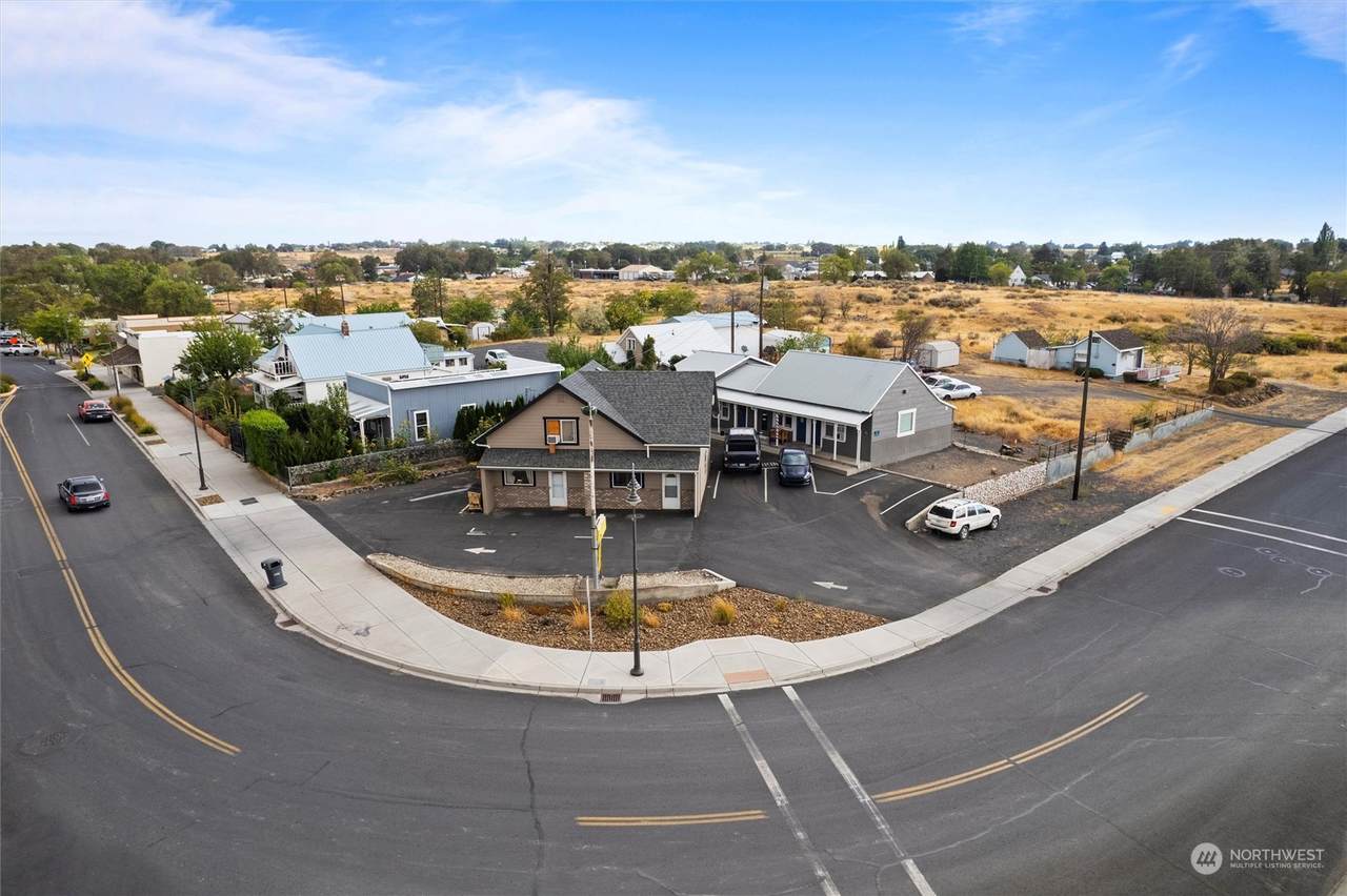 11 Main Street - Photo 1