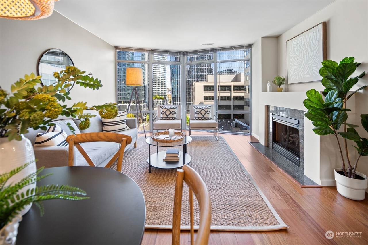 819 Virginia Street - Photo 1