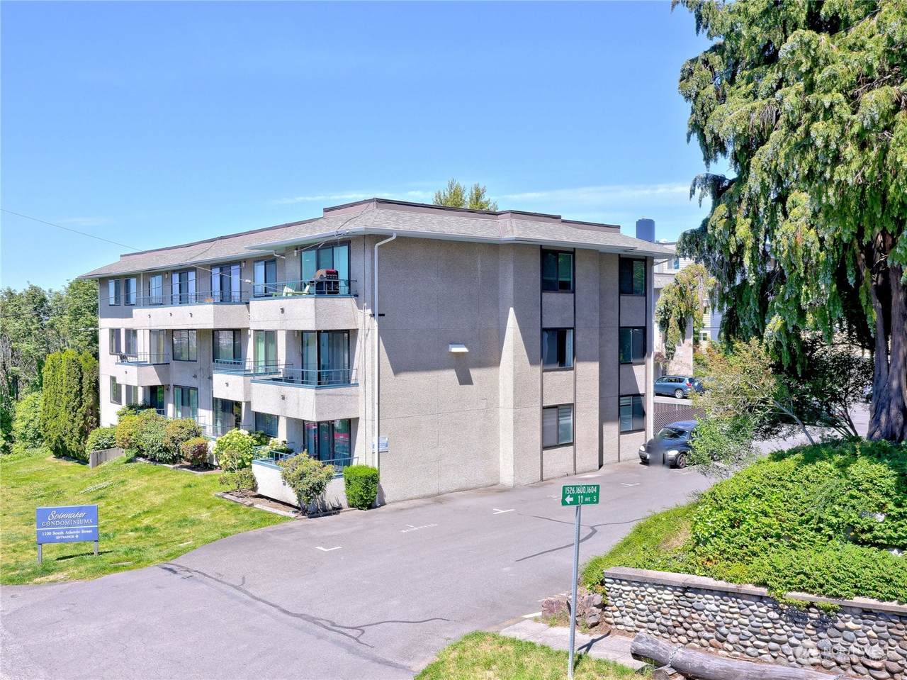1100 Atlantic Street - Photo 1