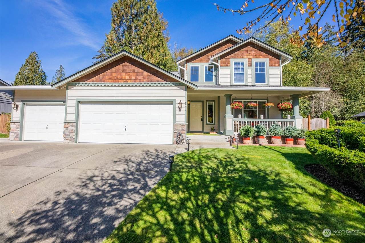 8521 176th Place - Photo 1