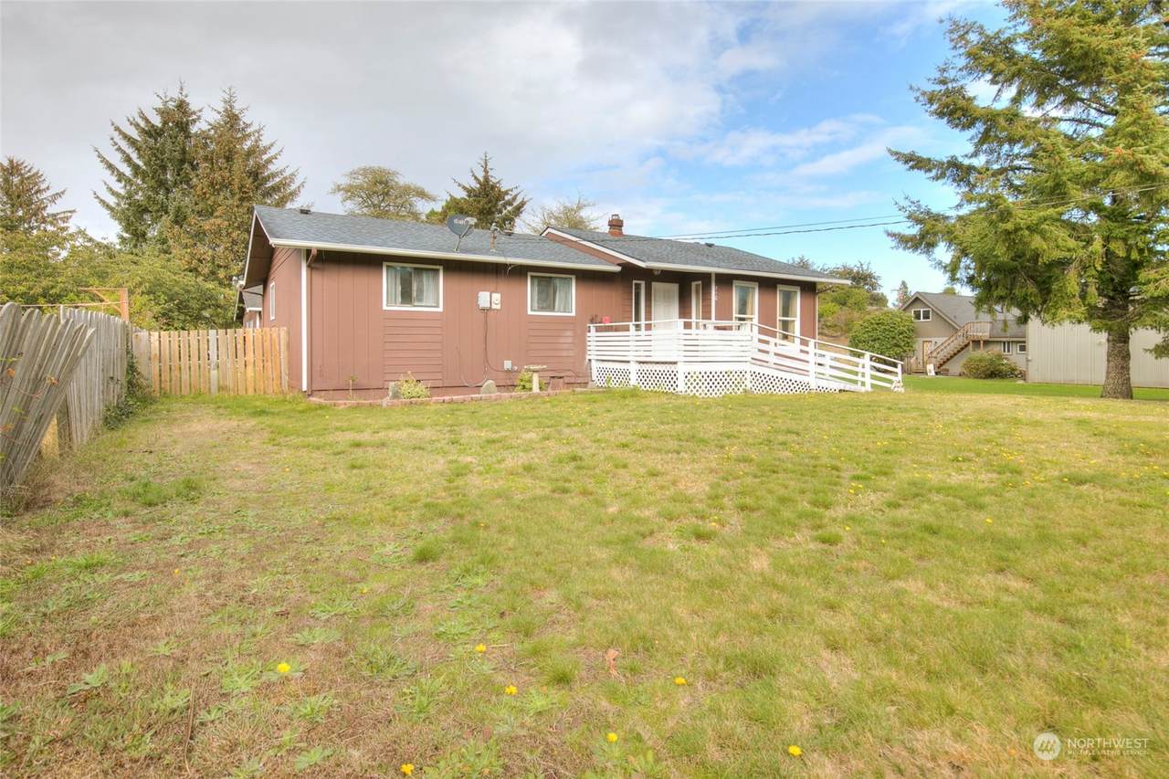 https://bt-photos.global.ssl.fastly.net/nwmls/1280_boomver_1_2299123-1.jpg