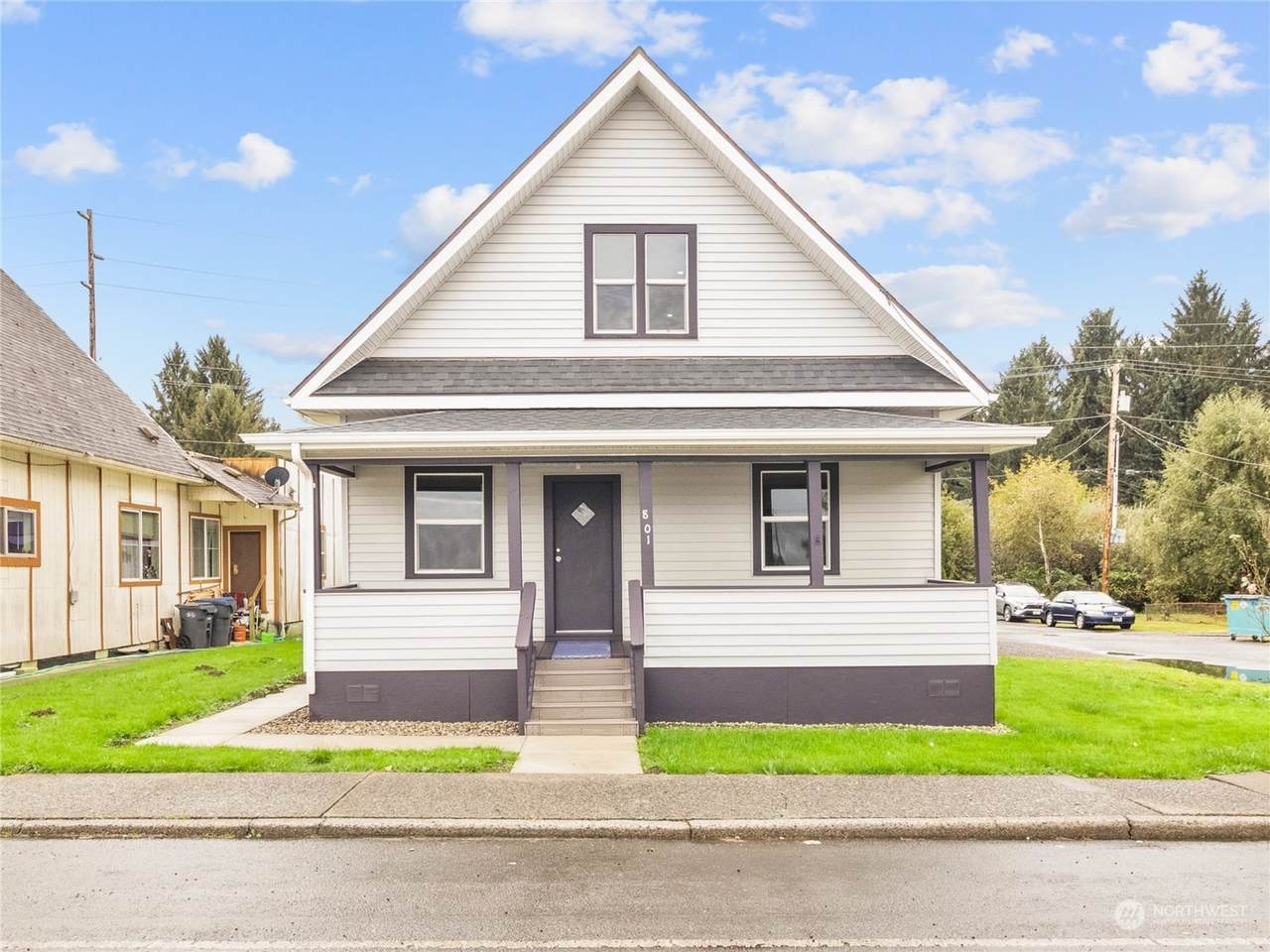 801 Sw Blvd - Photo 1
