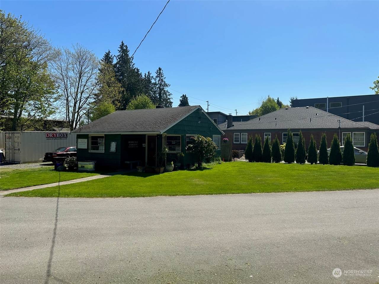 8712 12th Avenue - Photo 1