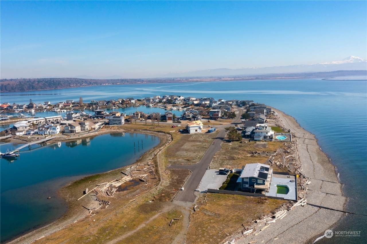 https://bt-photos.global.ssl.fastly.net/nwmls/1280_boomver_1_2301802-1.jpg