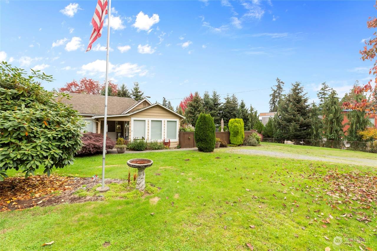 12830 80th Street - Photo 1