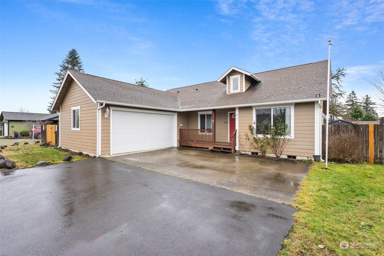 911 Rotary Lane - Photo 1