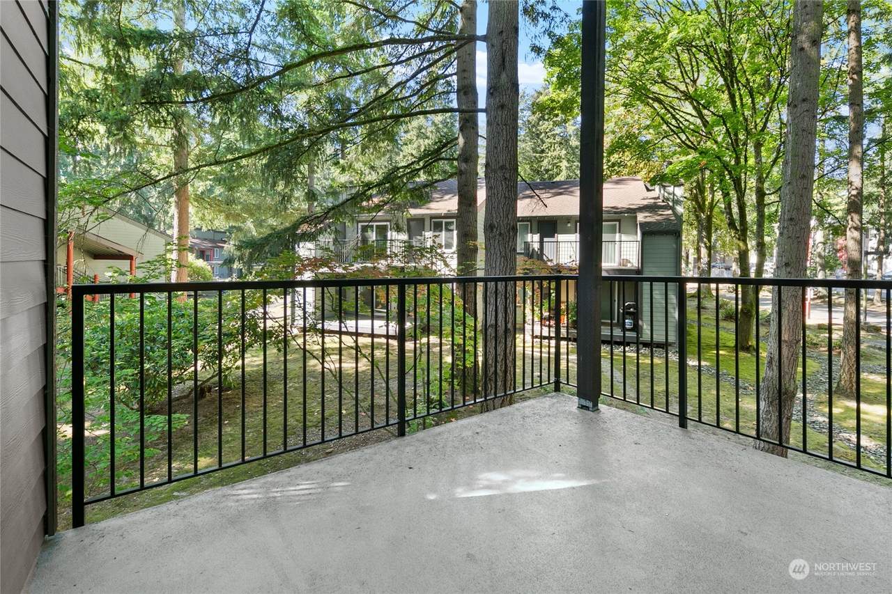14715 31st Street - Photo 1