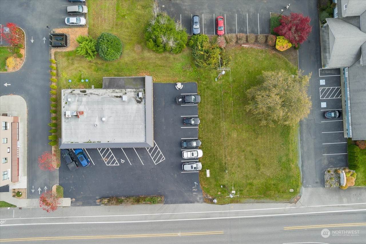 5591 Harbor Avenue - Photo 1