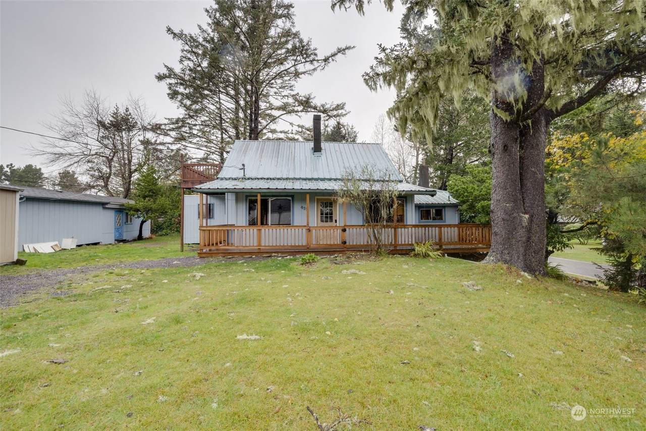 4311 K Place - Photo 1