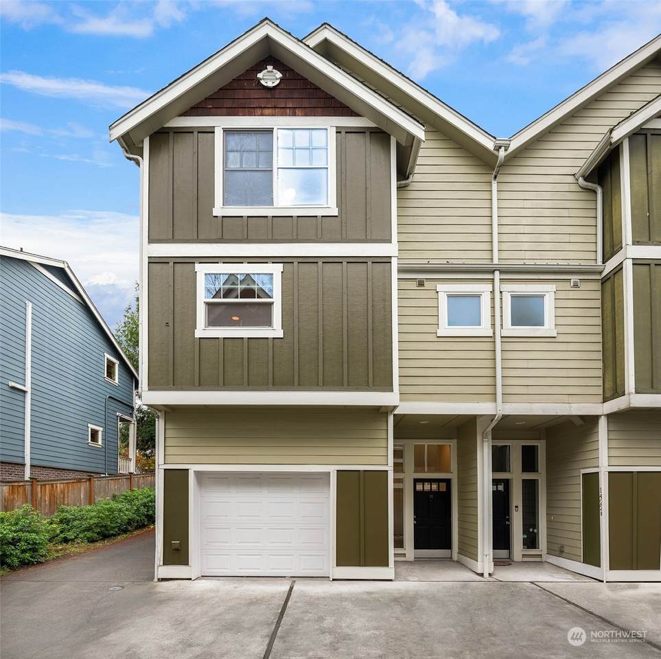 1422 25th Avenue - Photo 1