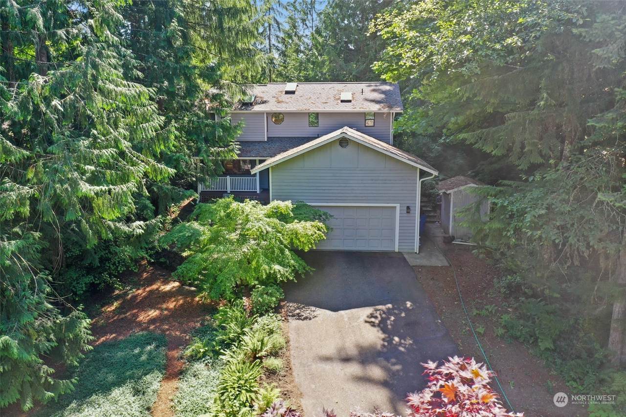 8747 Laguna Drive - Photo 1