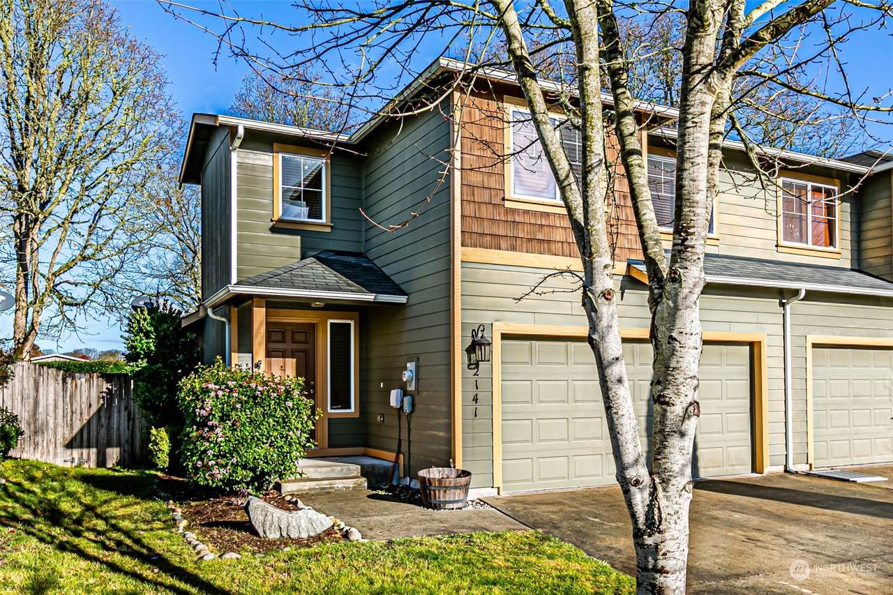 2141 Pleasanton Court - Photo 1
