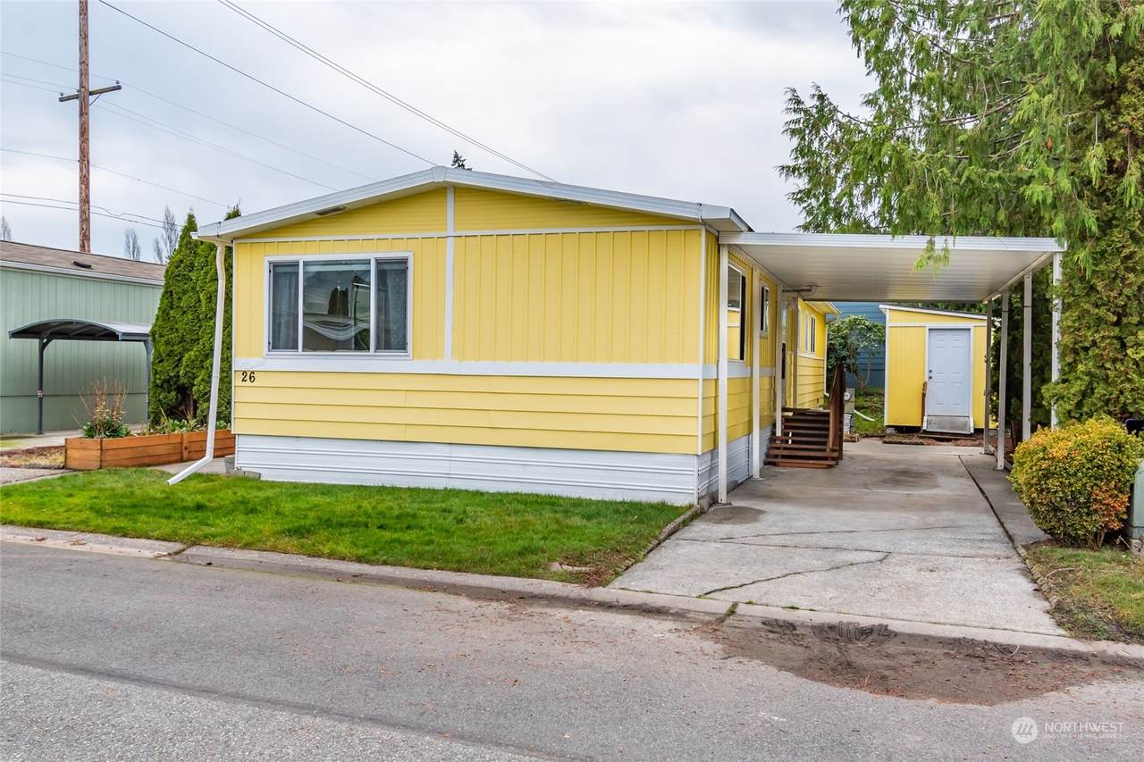 225 Ernst Street - Photo 1