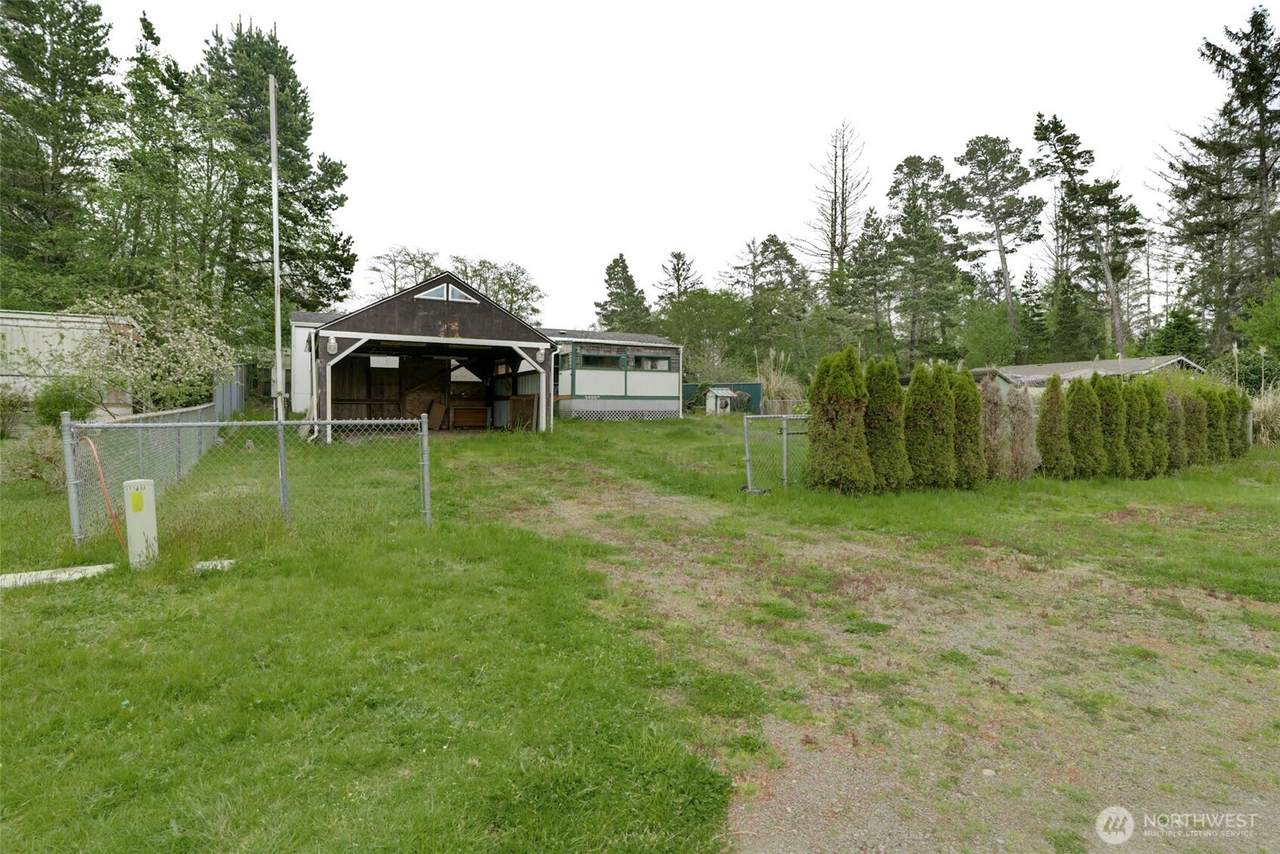 24502 V Lane - Photo 1