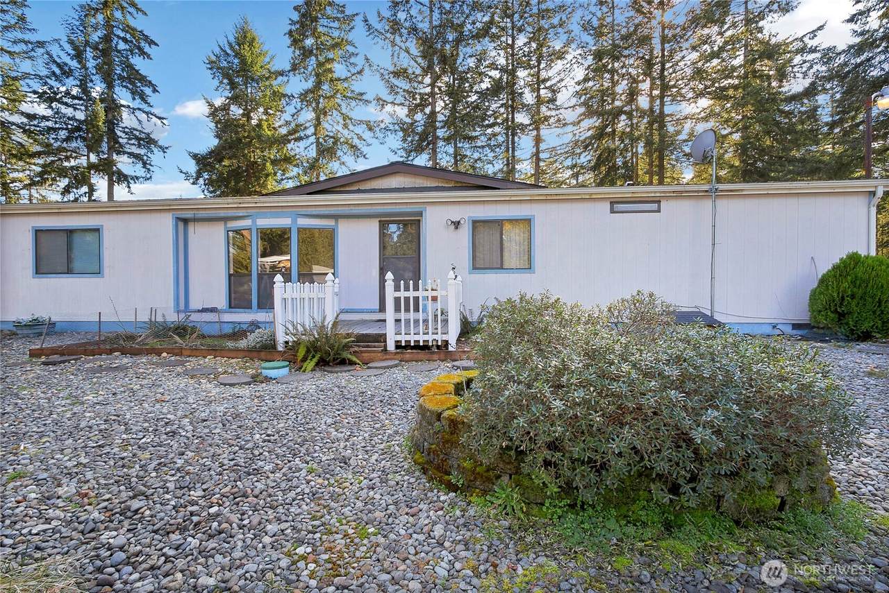 21113 129th Avenue - Photo 1
