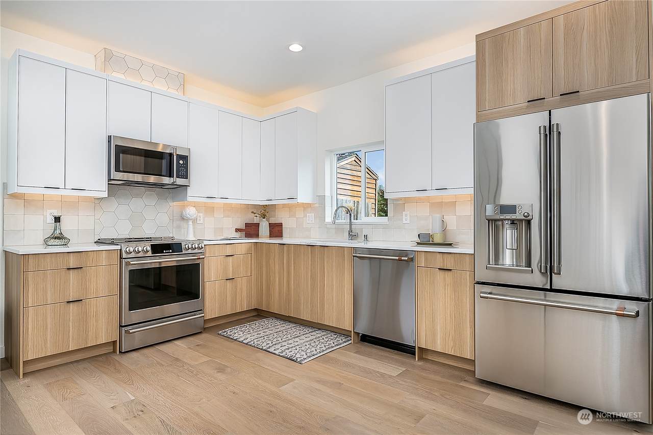 https://bt-photos.global.ssl.fastly.net/nwmls/1280_boomver_1_2320234-1.jpg