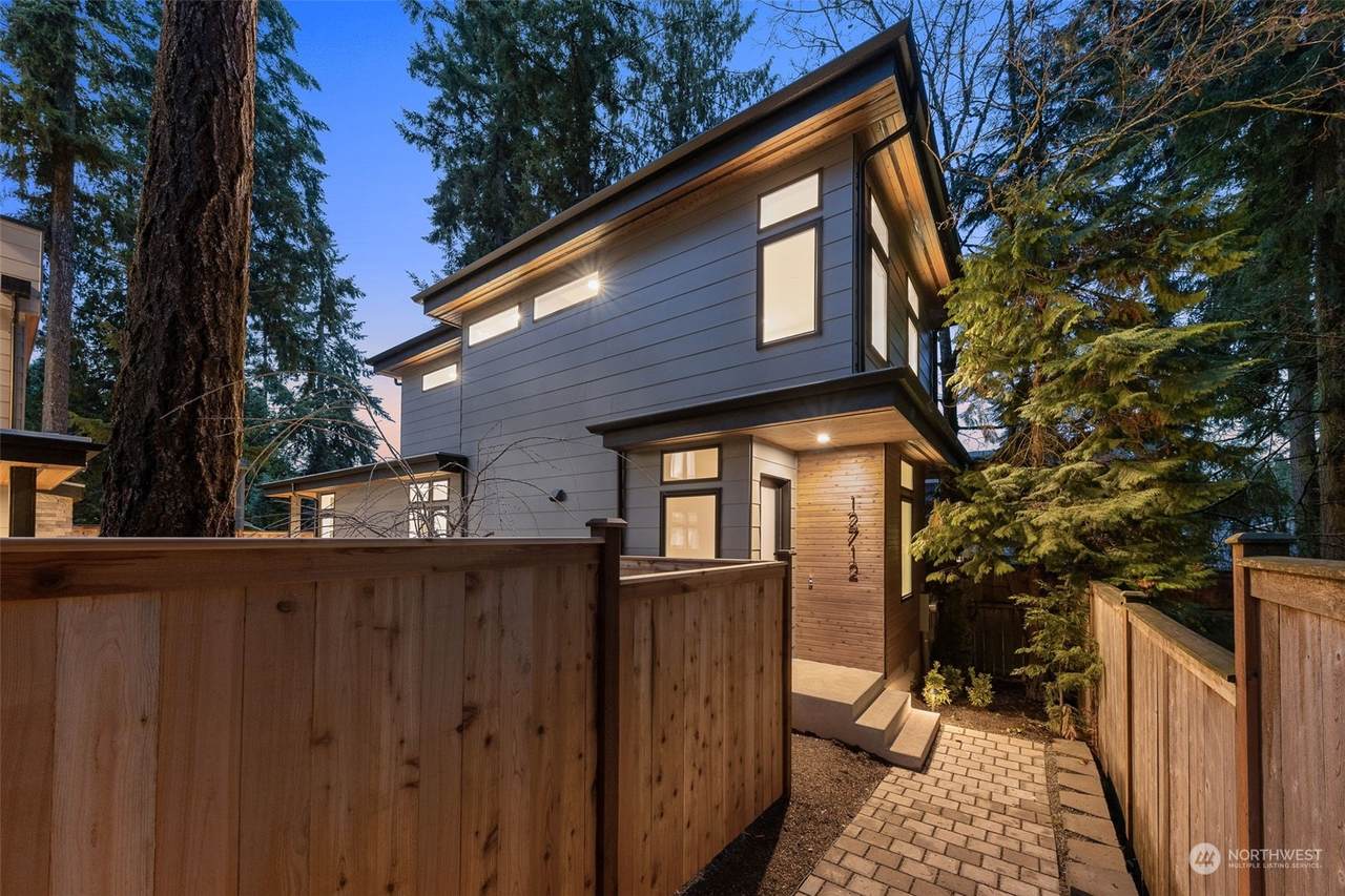 12712 72nd Street - Photo 1