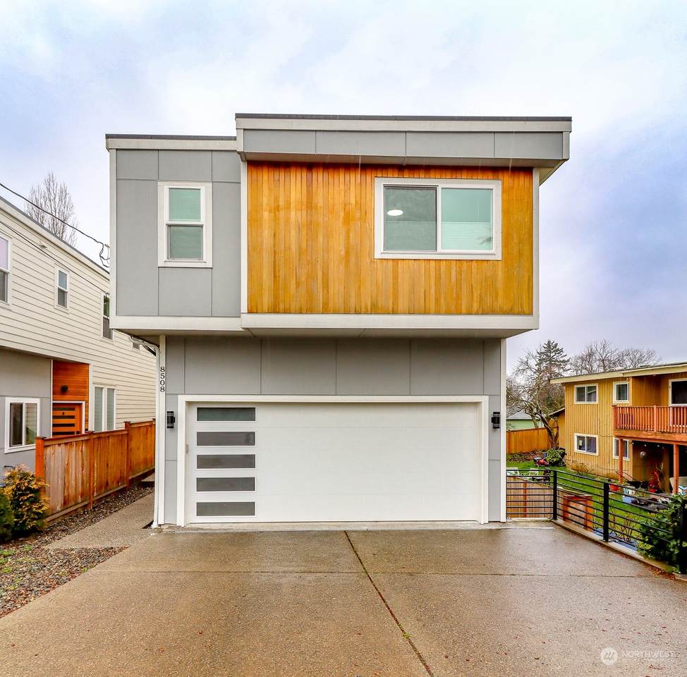 8508 116th Street - Photo 1