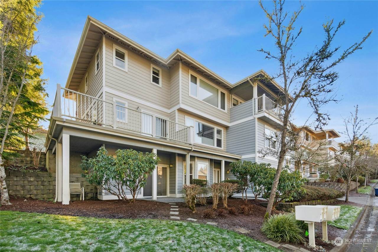 22635 44th Place - Photo 1