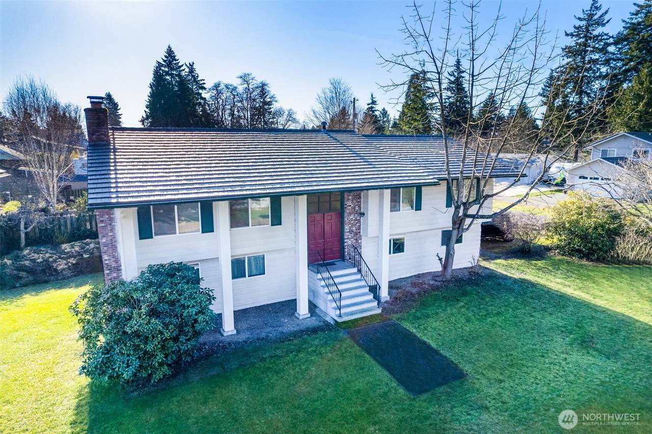 1229 158th Street - Photo 1