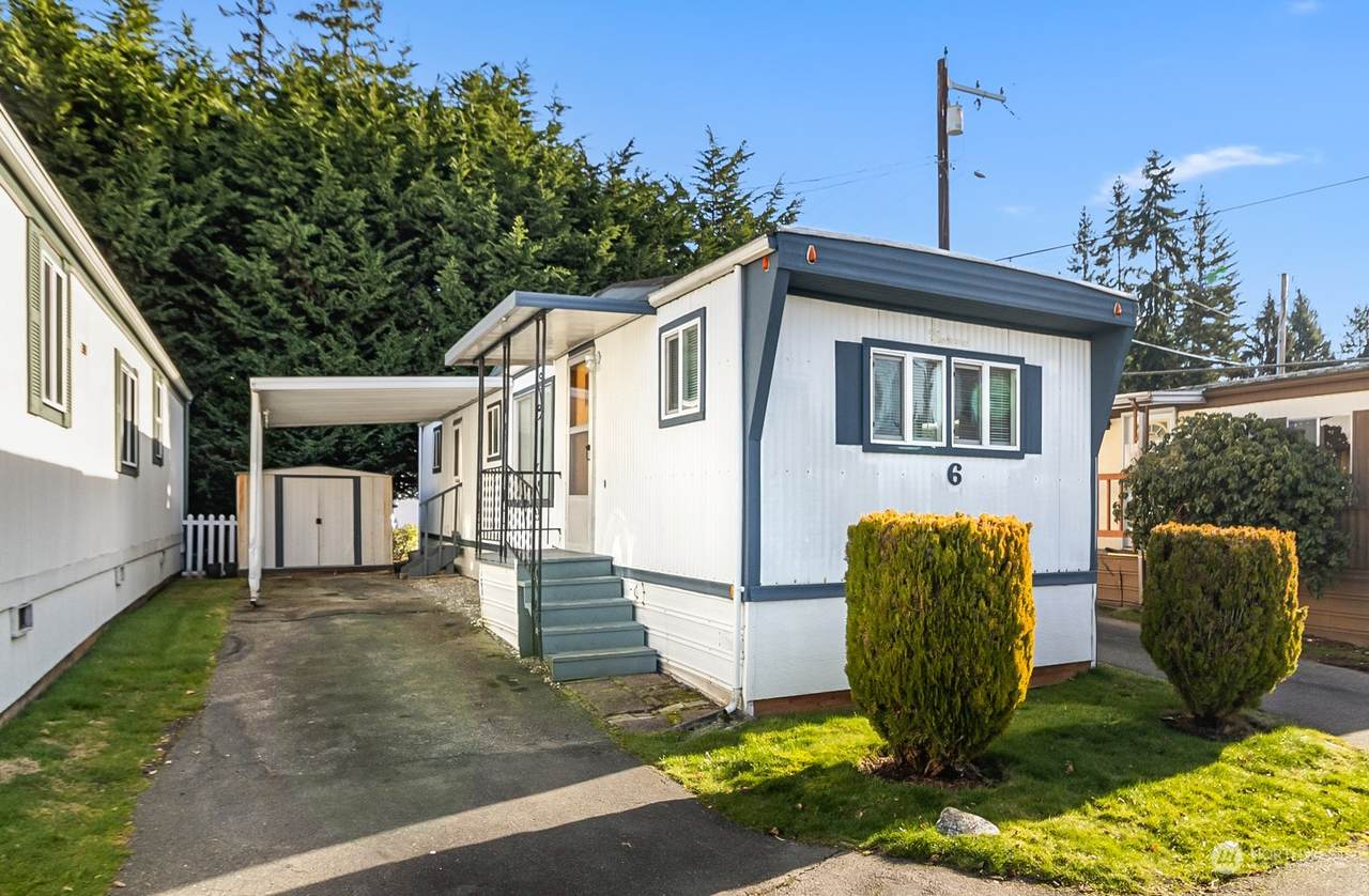 5001 180th Street - Photo 1