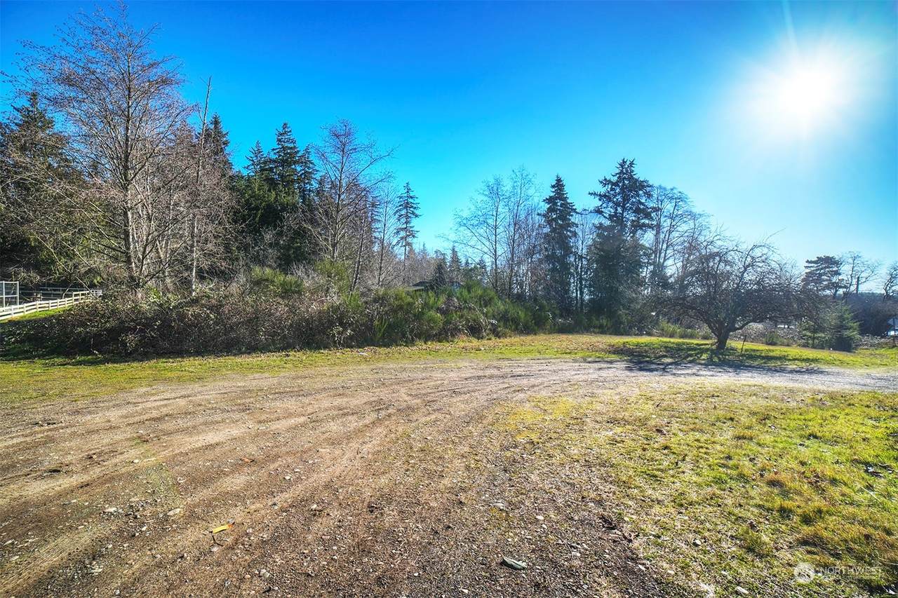 26636 Lindvog Road - Photo 1
