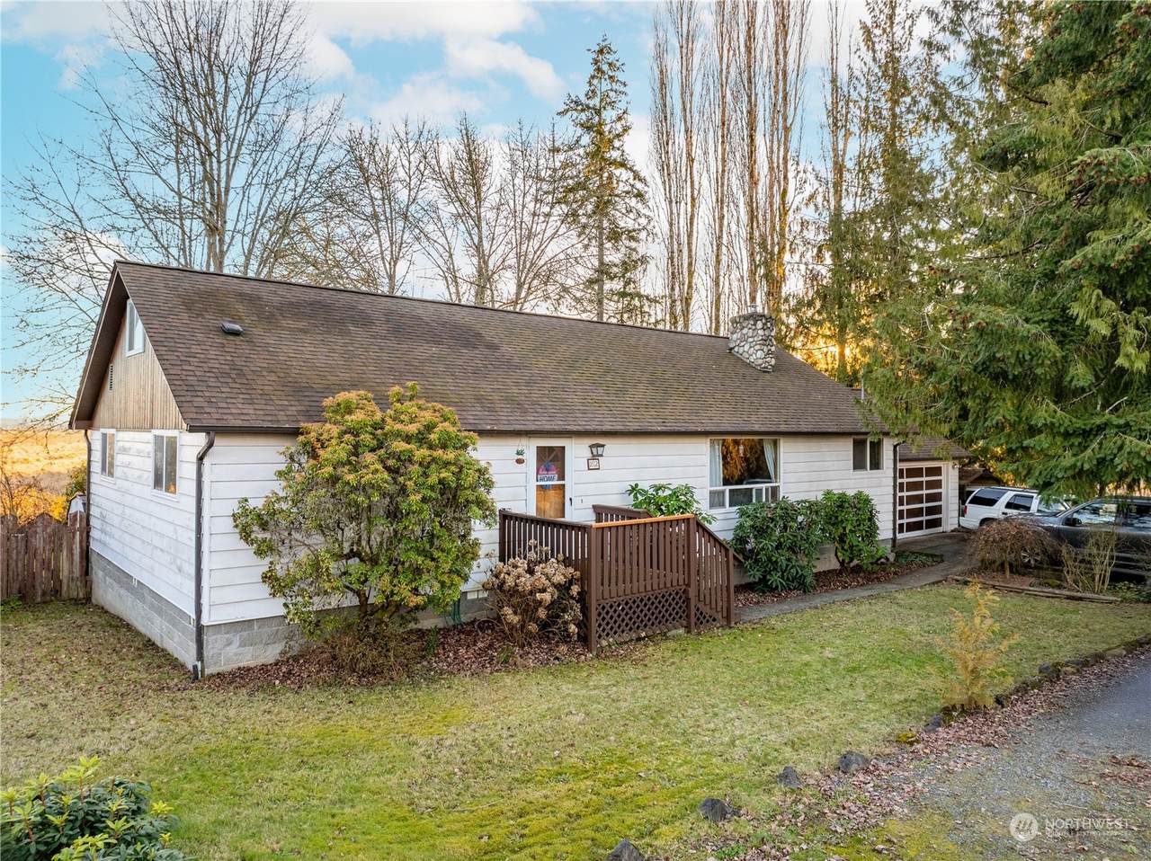 1812 Military Road - Photo 1