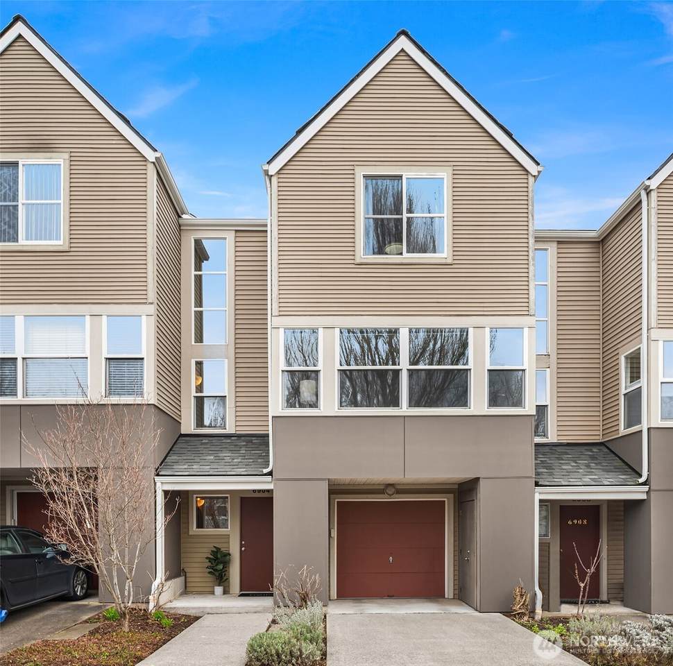 6904 30th Avenue - Photo 1