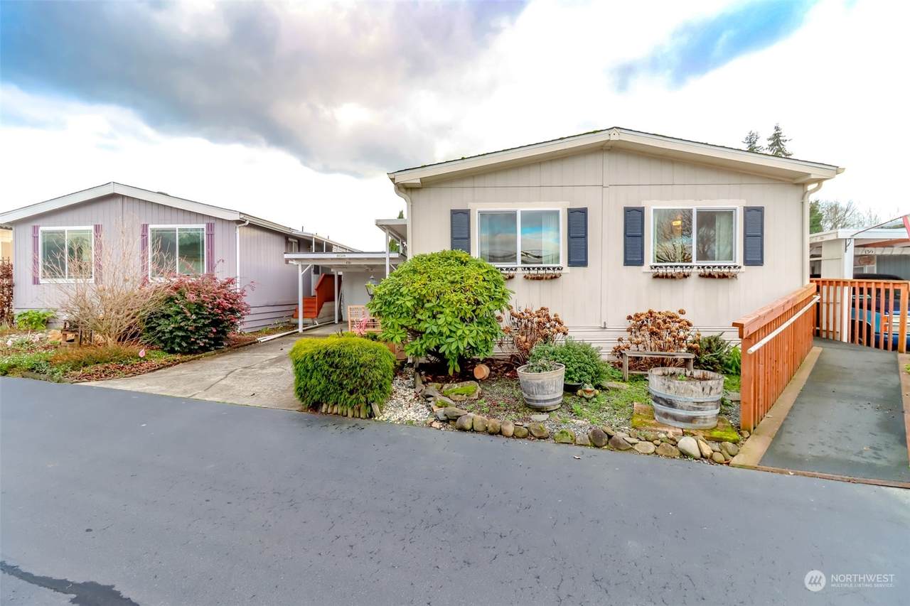 10518 60th Street Ct - Photo 1