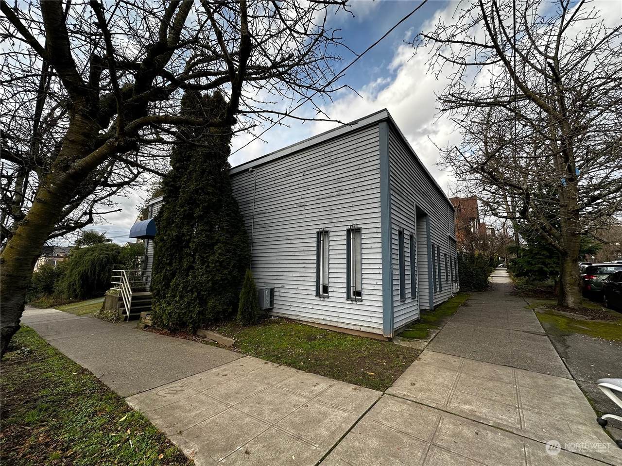 101 14th Avenue - Photo 1